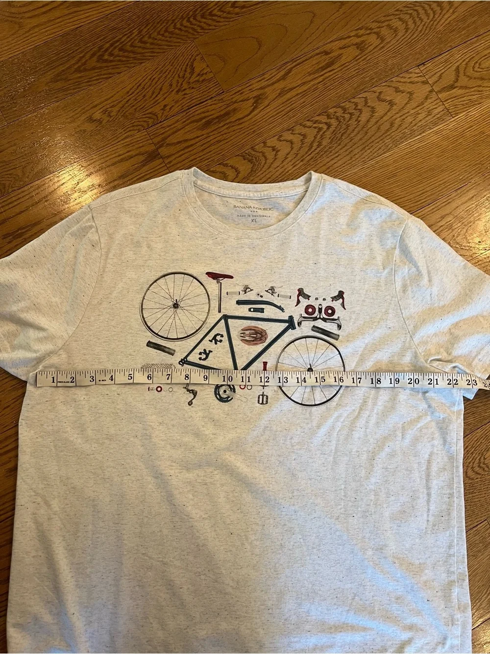 Banana Republic Men’s Light Gray Bicycle Graphic T‑Shirt